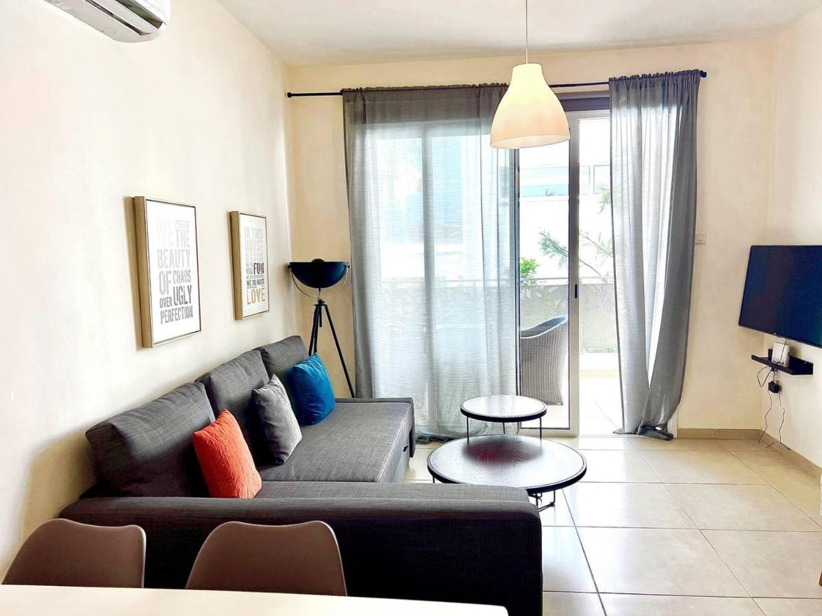 Mythical Sands New Luxury Apartment พาราลิมนี ภายนอก รูปภาพ